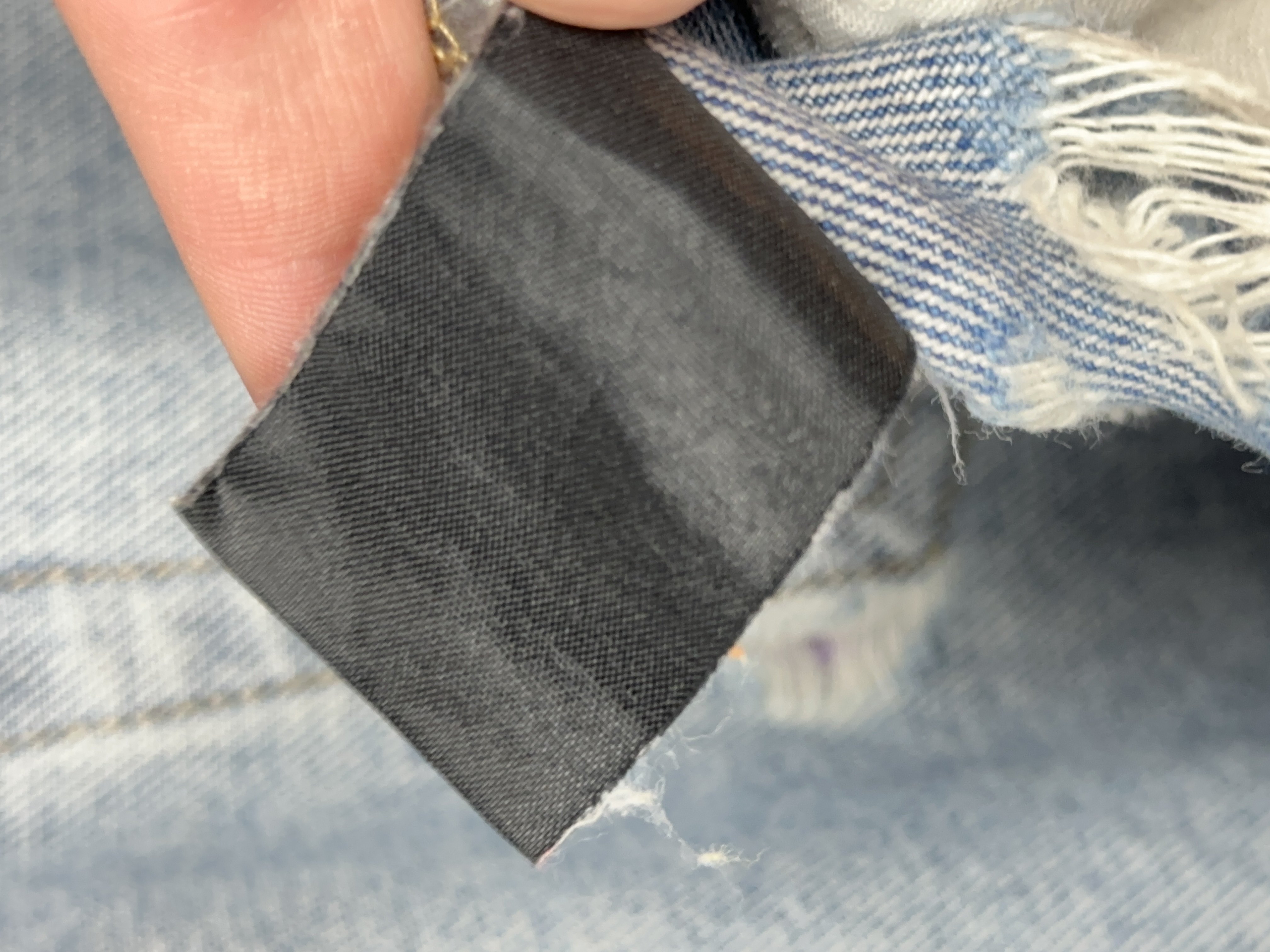 Vetements VETEMENTS FW19 Demna Anarchy Logo Distressed Blue Jeans